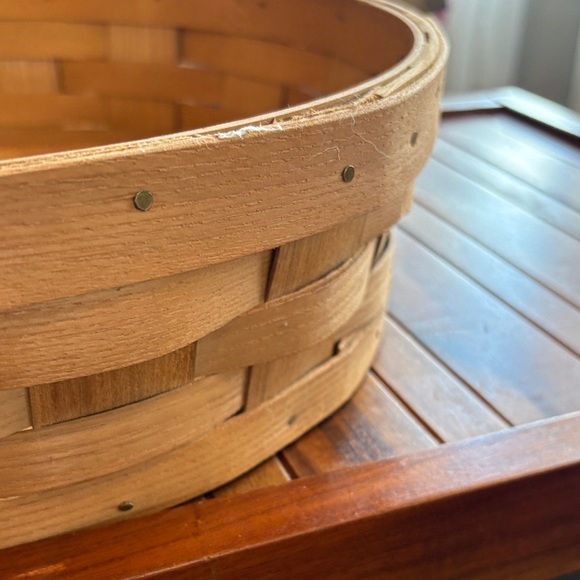 Round 13” Peterboro Basket Company Basket Leather Handles 1854 Made is USA NWT - Picture 5 of 7